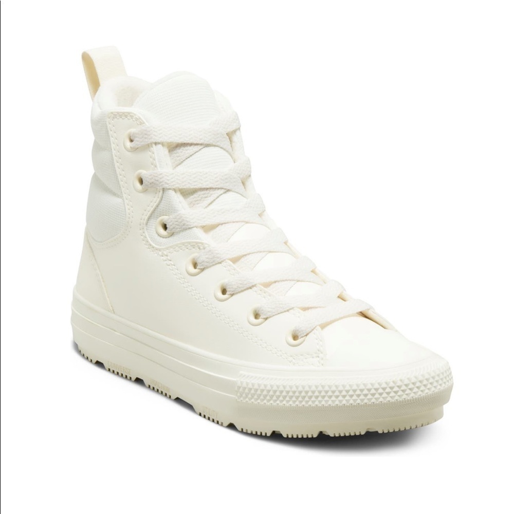 NIB Converse Berkshire water resistant sneaker size: 7